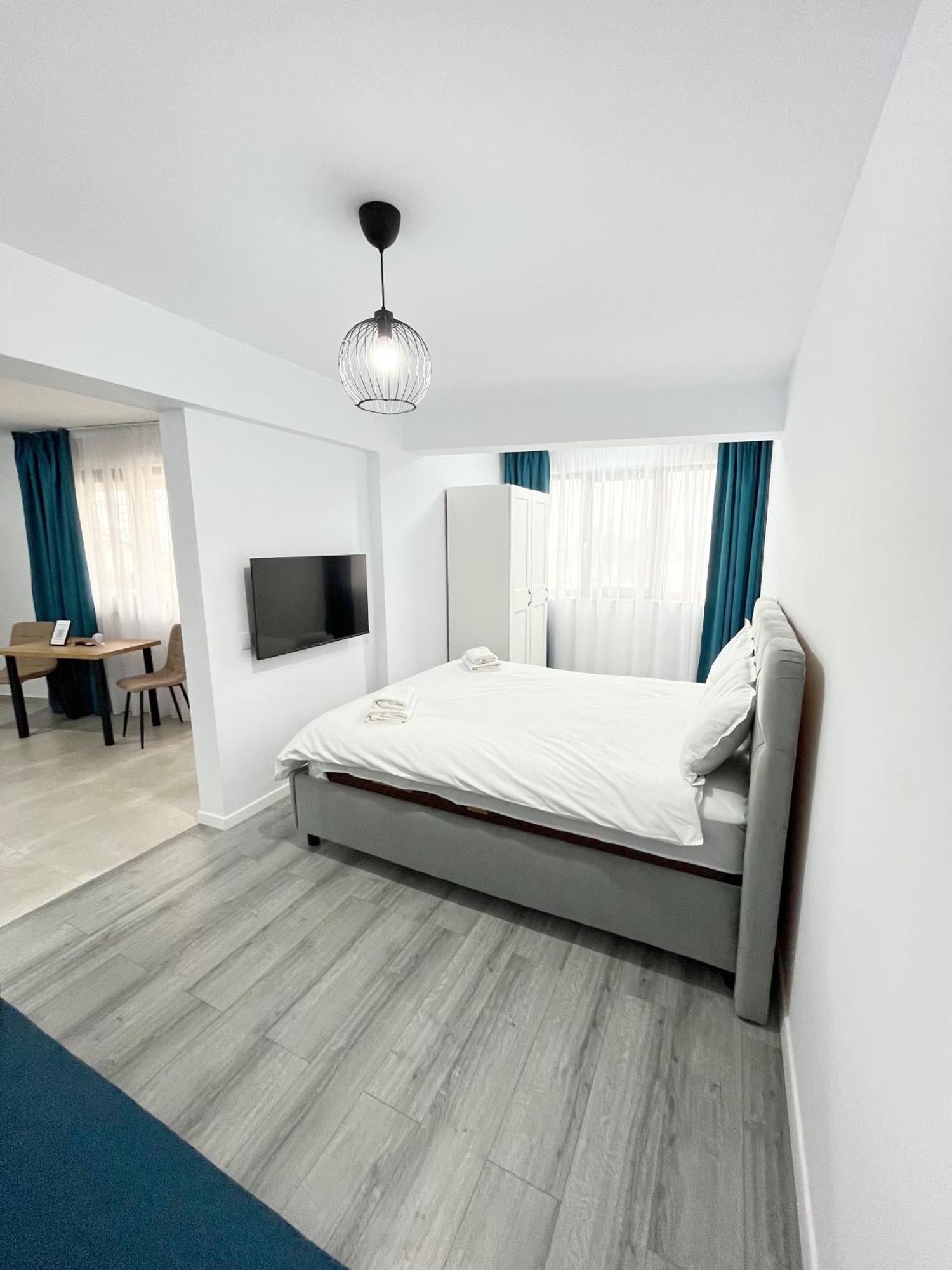 Confort Aparthotel Iasi Exterior photo